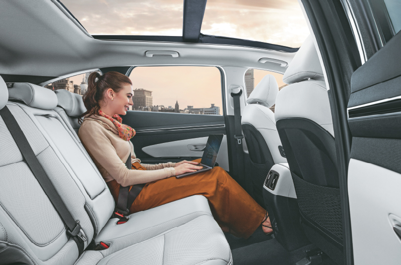 Extended wheelbase for maximised leg room and knee room