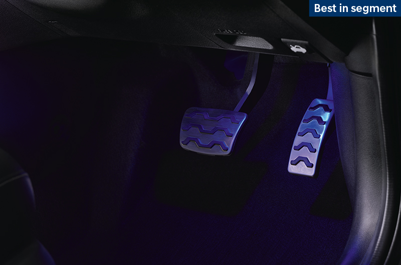 Stylish sporty metal pedals makes the all-new i20 trury a class above the rest