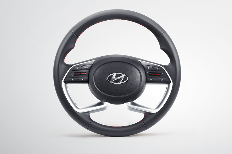 Leather wrapped steering wheel brings premium comfort