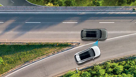 Blind spot view monitor enables you to see vehicles hidden in the blind spots. This helps in taking turns safely.