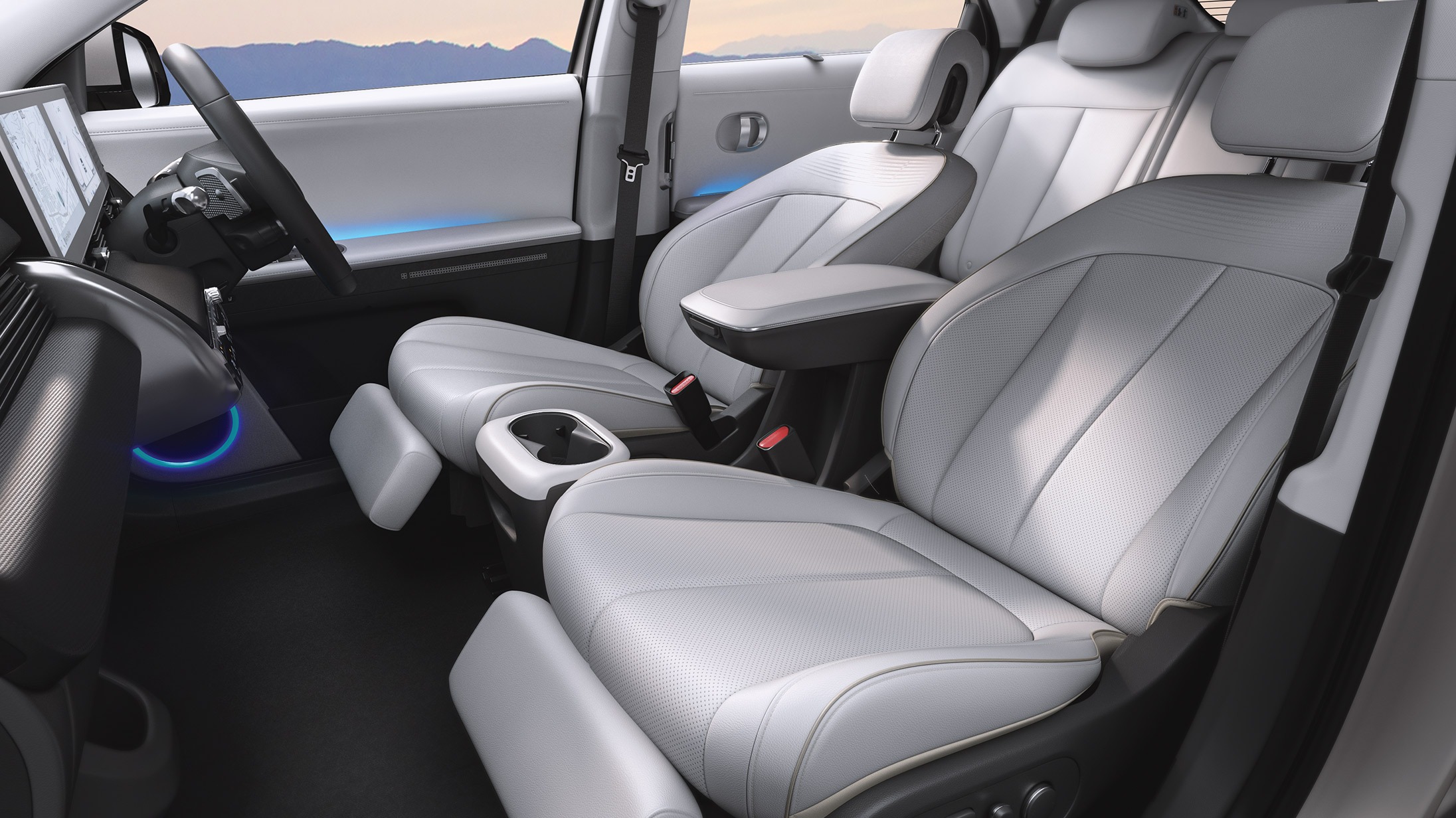 Designed exclusively for EVs, the futuristic-style seats have a slimmer profile that helps magnify the feeling of openness and spaciousness inside the cabin.