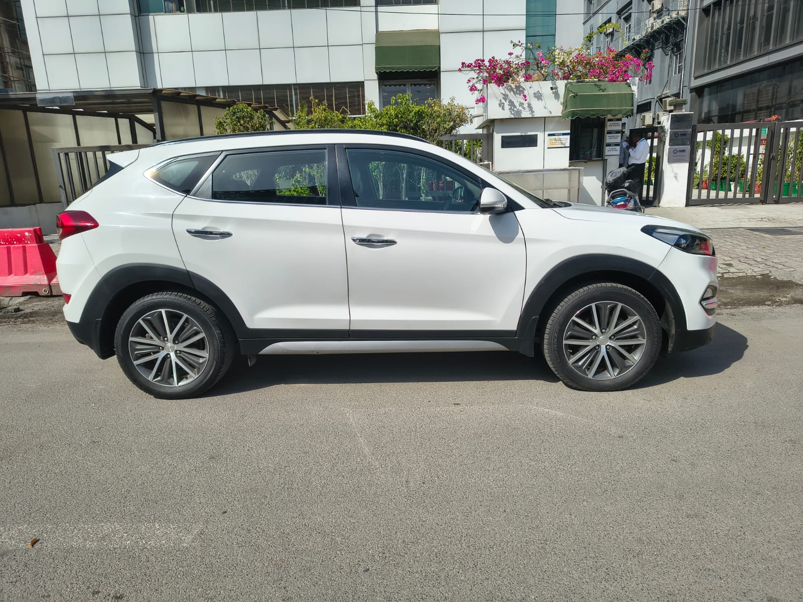 TUCSON VTVT AUTO GLS - Image 2