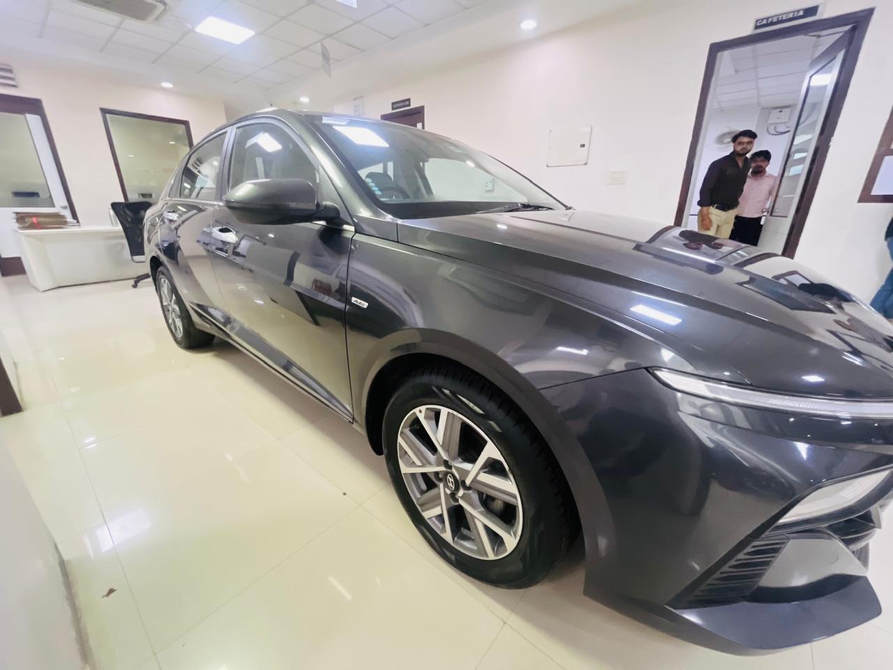 VERNA 1.5 MPi iVT SX(O) - Image 2