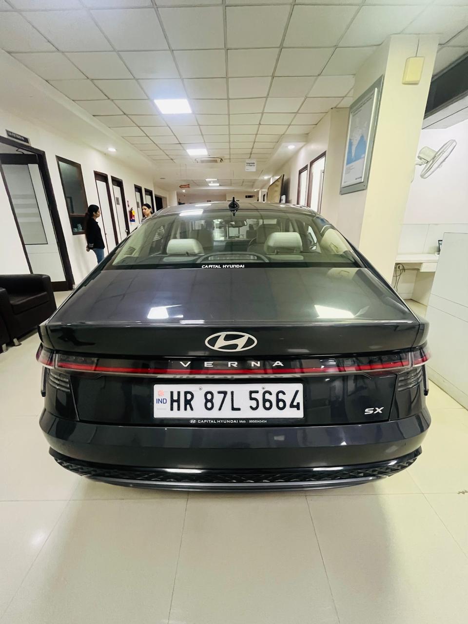 VERNA 1.5 MPi iVT SX(O) - Image 4